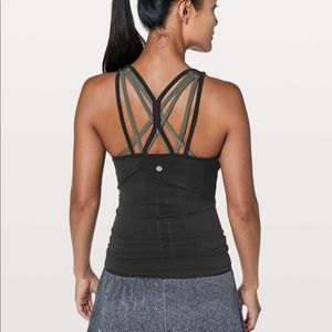 Lululemon Swiftly Tech Tank Strappy Size 6
